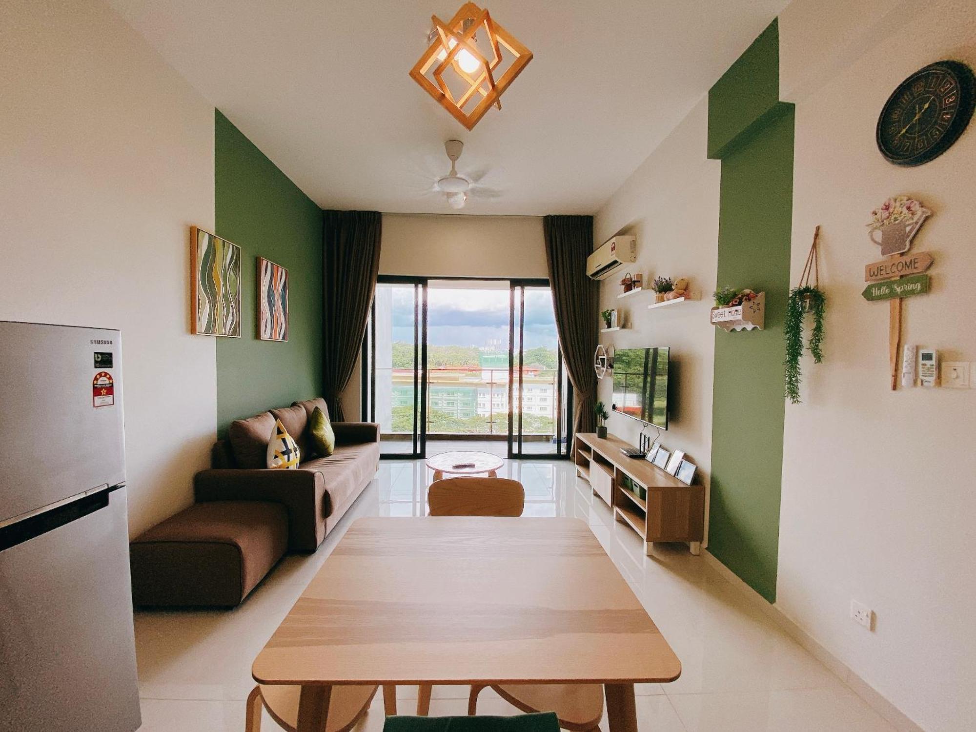 شقة Seafront Country Garden Danga Bay By Lions Bay جوهر بهرو الغرفة الصورة