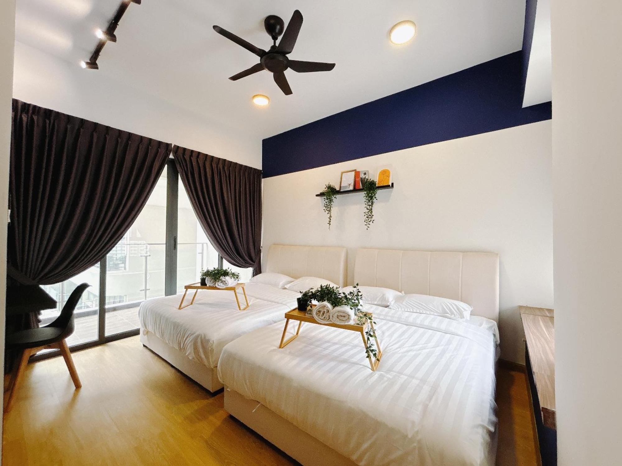 شقة Seafront Country Garden Danga Bay By Lions Bay جوهر بهرو الغرفة الصورة