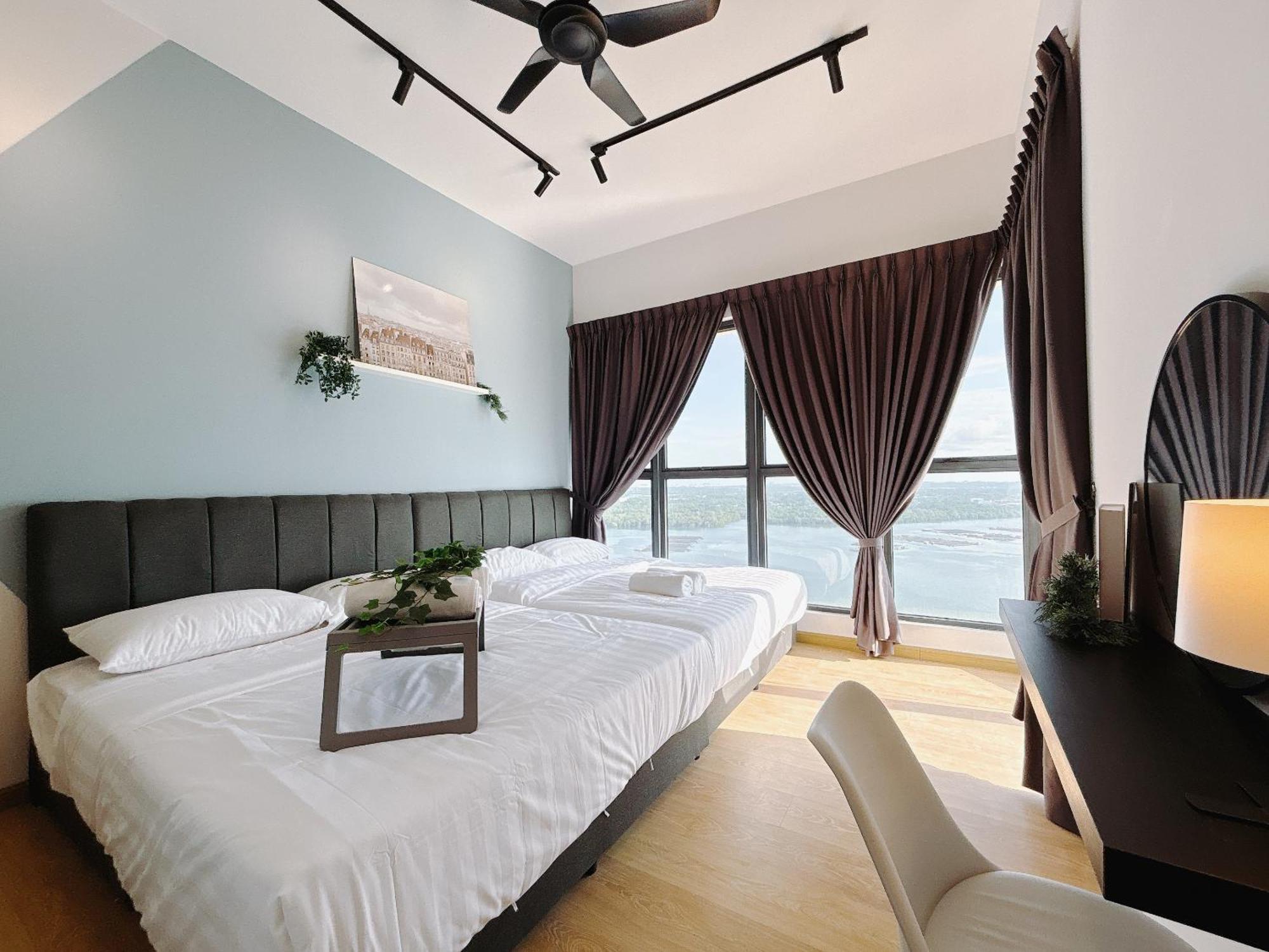 شقة Seafront Country Garden Danga Bay By Lions Bay جوهر بهرو الغرفة الصورة
